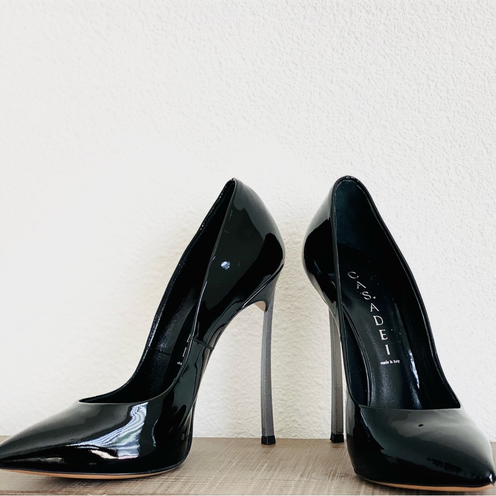 Casadei - Size 6 - Patent Leather Black Pumps - Never Worn